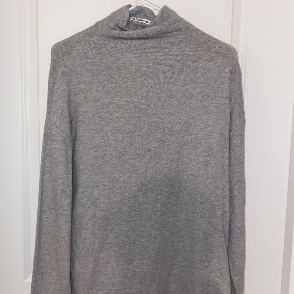 REFORMATION Grey Turtleneck sweater